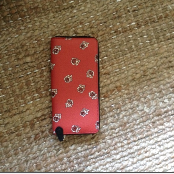 NWT Coach Wallet - Picture 3 of 7